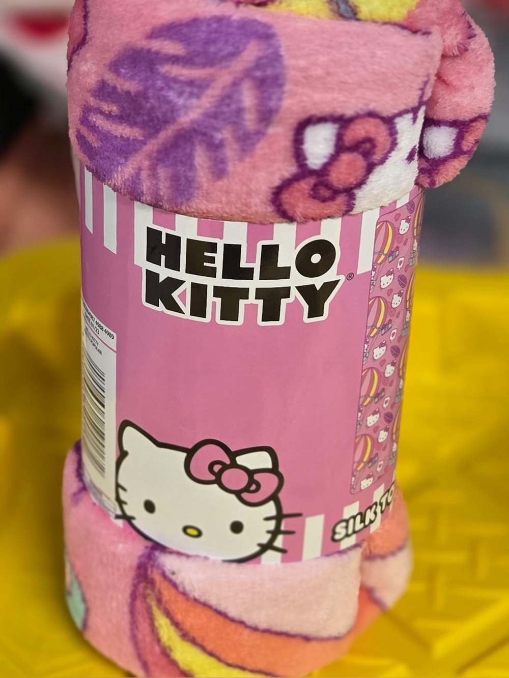 Hello Kitty Pink blanket